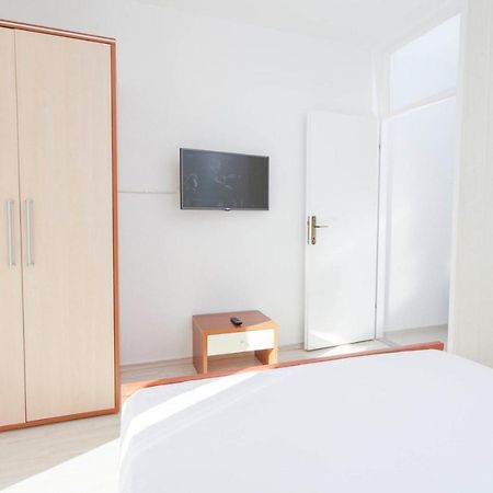 Apartment Aria Baška Voda Kültér fotó