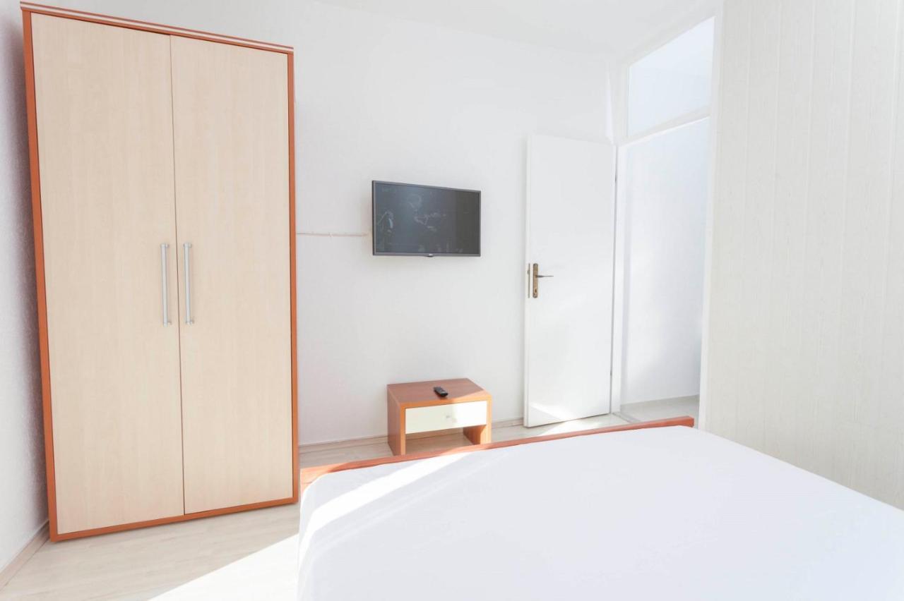 Apartment Aria Baška Voda Kültér fotó